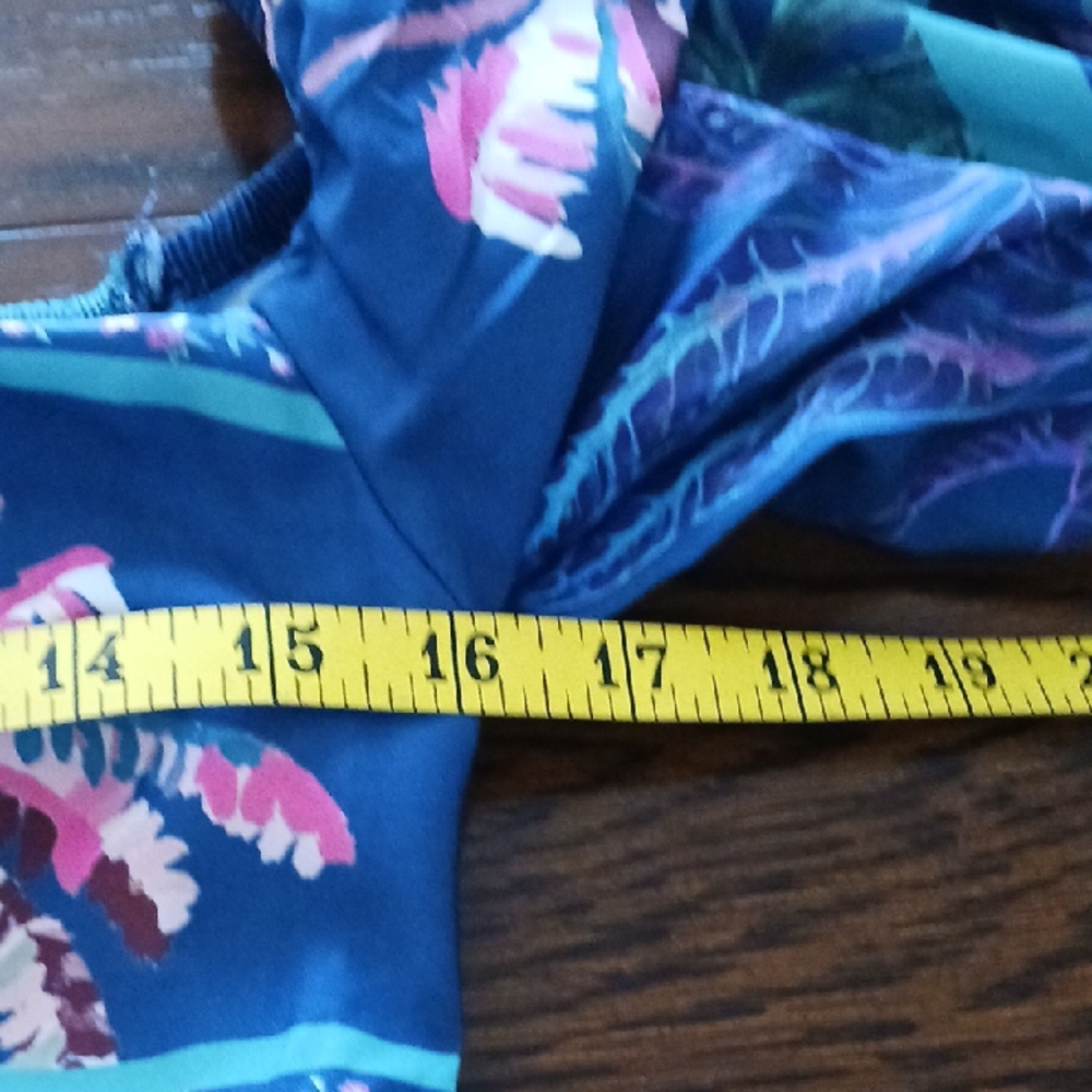 BEAUTIFUL Floral Off-Shoulder Dress - Picture 13 of 16